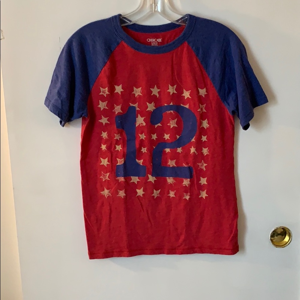 Buys Cherokee shirt size 12/14